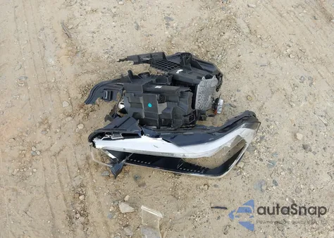 2022 BMW X1 xDrive28I из США, поврежденный, VIN WBXJG9C08N5U54994